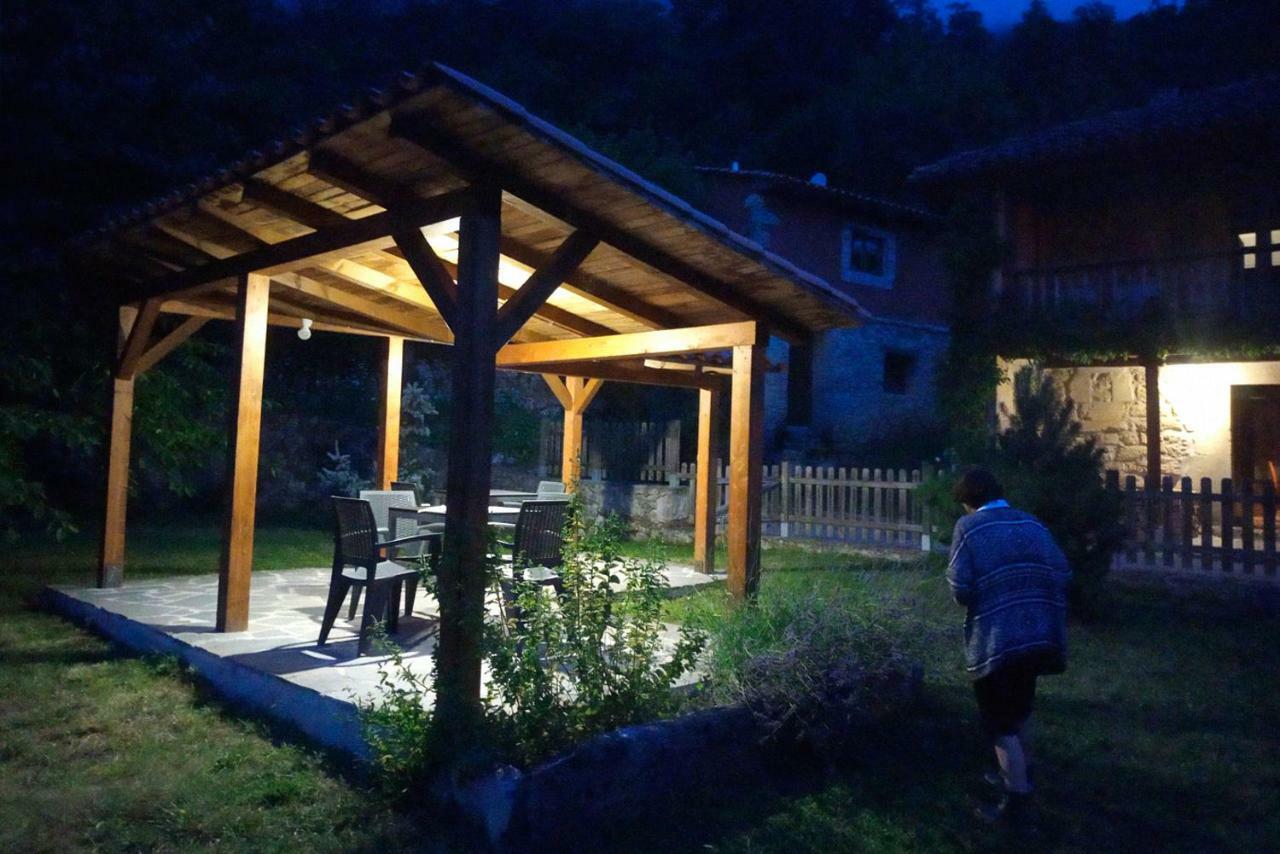Hotel Rural Llerau Ponga Dış mekan fotoğraf